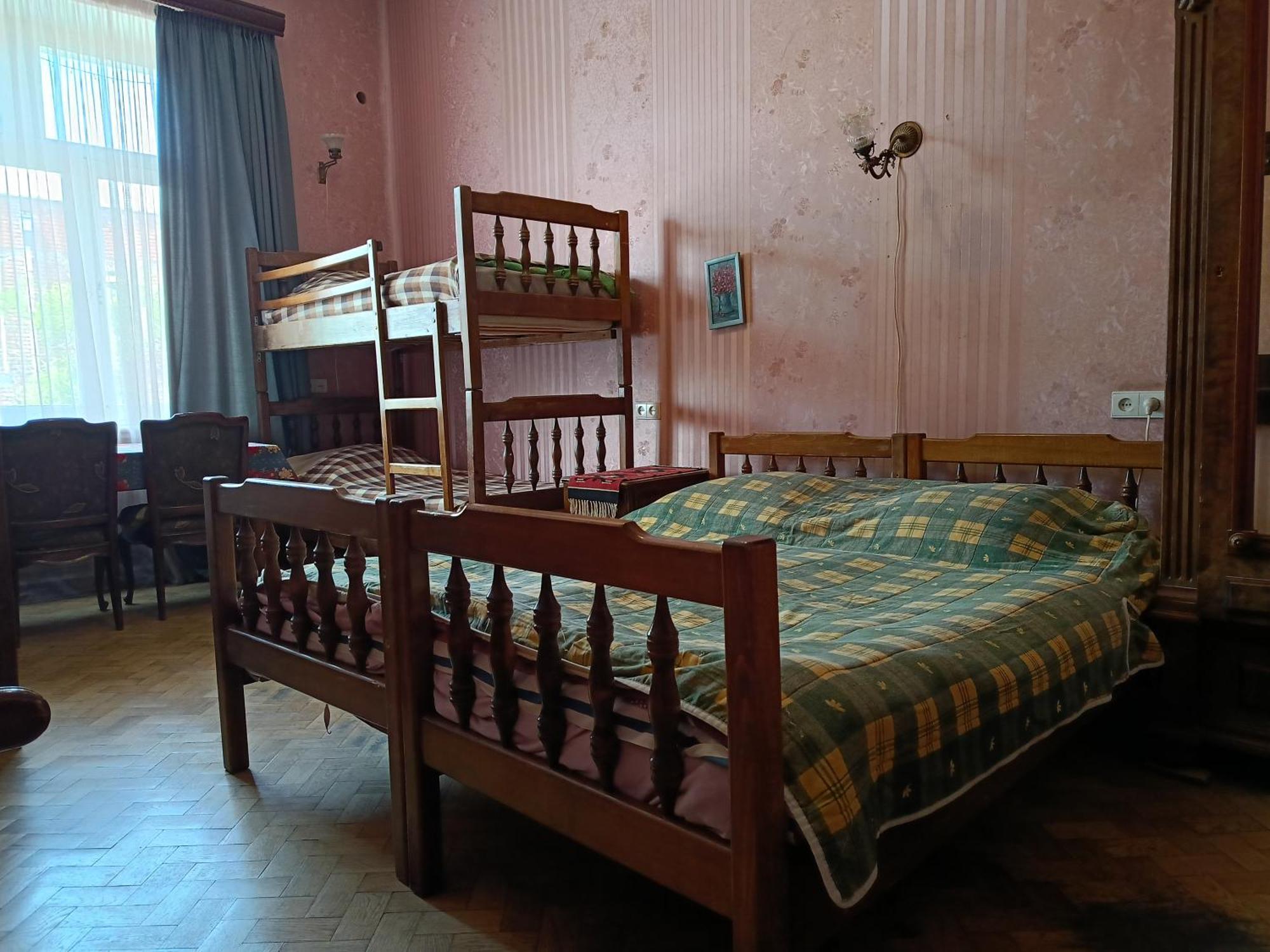 Guest House Irina Tbilisi Eksteriør bilde
