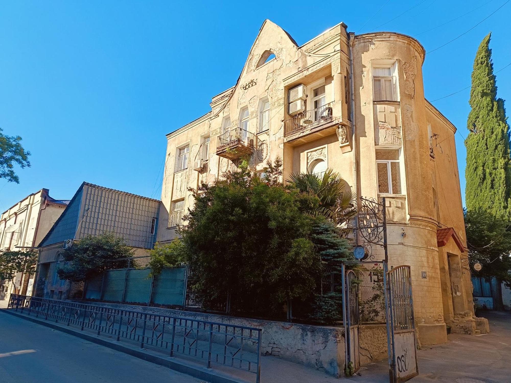 Guest House Irina Tbilisi Eksteriør bilde