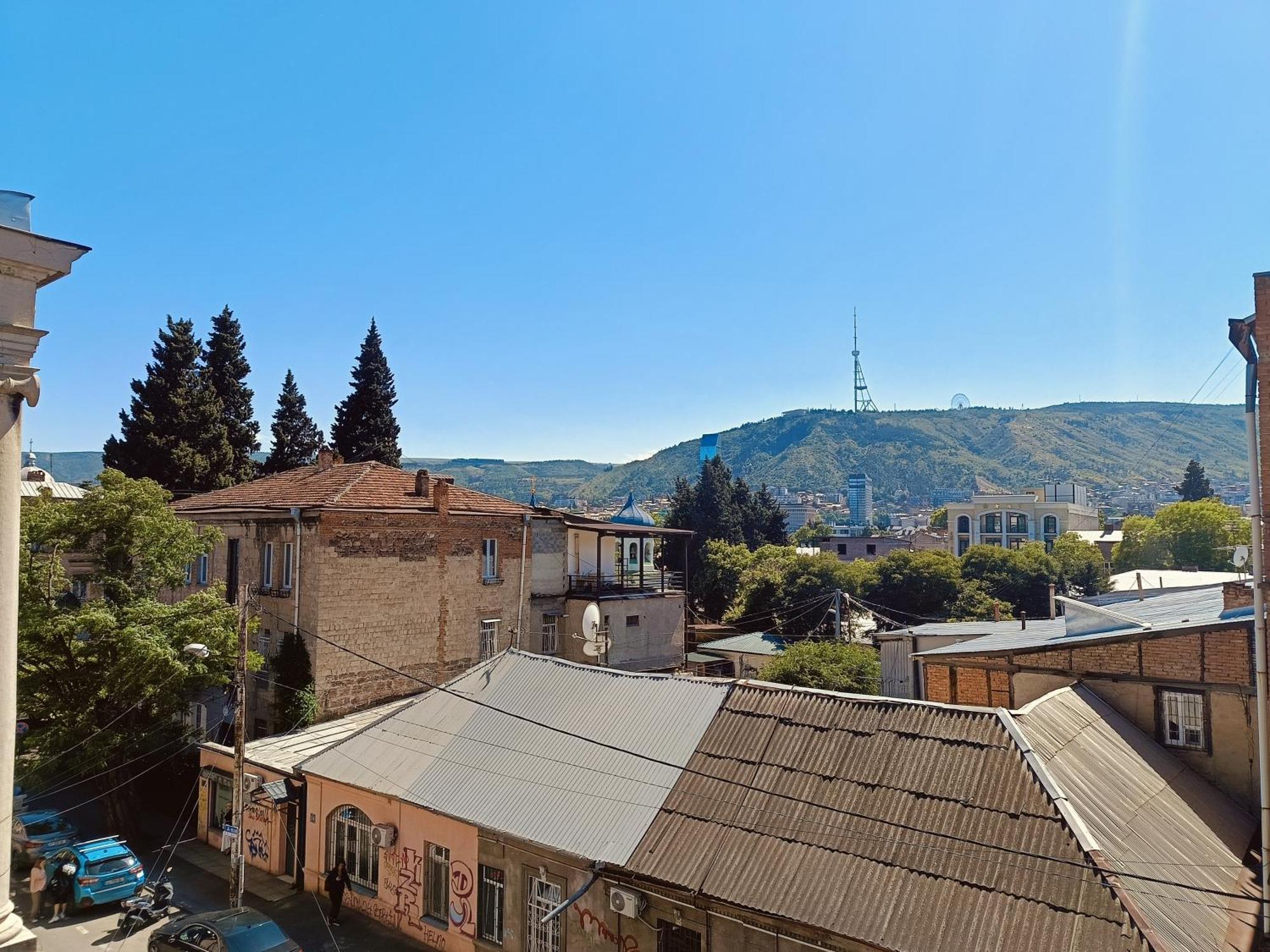 Guest House Irina Tbilisi Eksteriør bilde
